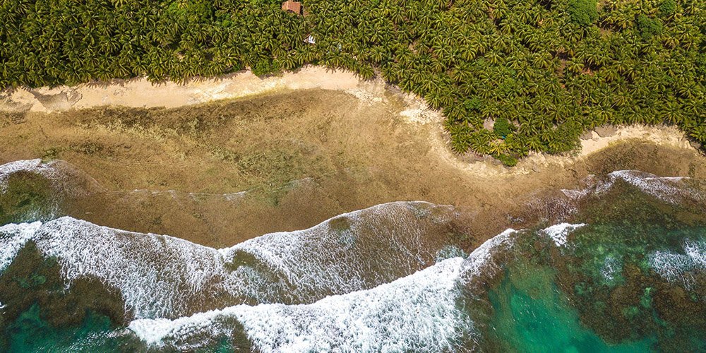 Surfing in Siargao